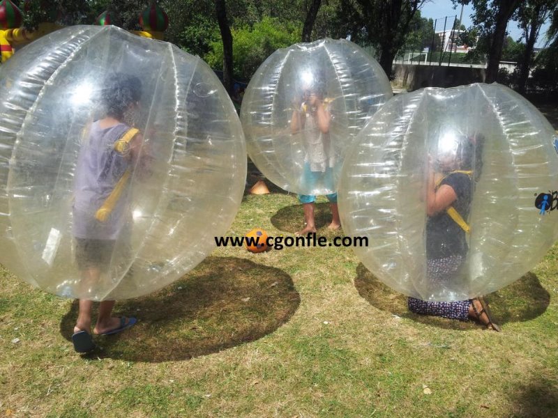 structure_gonflable_a_louer._bumper_ball_bretagne.jpg